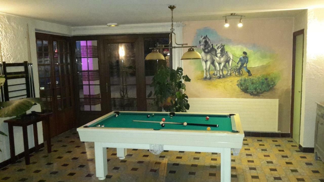 Le Phoenix Hotel Saint-Florentin  Buitenkant foto
